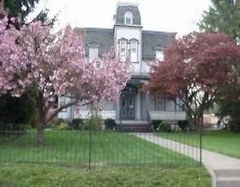 The Todd House Bed And Breakfast